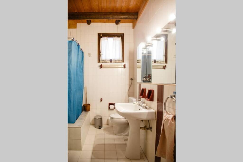Pontinos Old House Villa มิลอย ภายนอก รูปภาพ